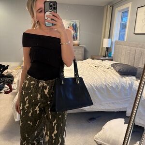 Meet your Posher, Hailey